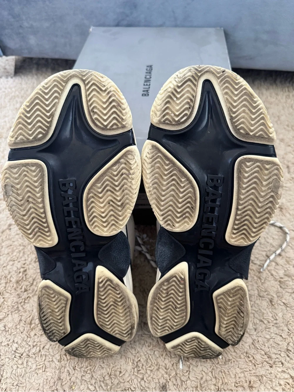 Balenciaga Triple S Beige/Black sneakers (mens) - Picture 8 of 8